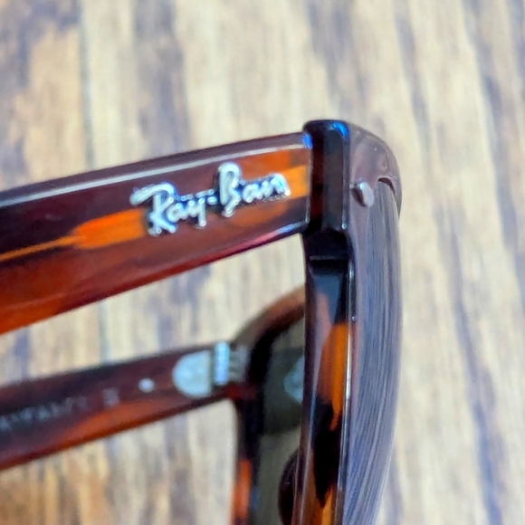Vintage Ray-Ban Wayfarer II Tortoise Frames Gray Lenses Sunglasses Classic - Picture 7 of 10